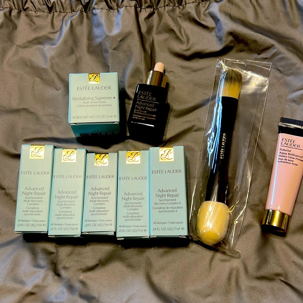 Estée Lauder skin care set 9 pieces